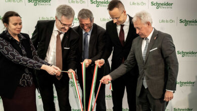 Schneider Electric invests for a new factory of intelligent switchgears in Hungary